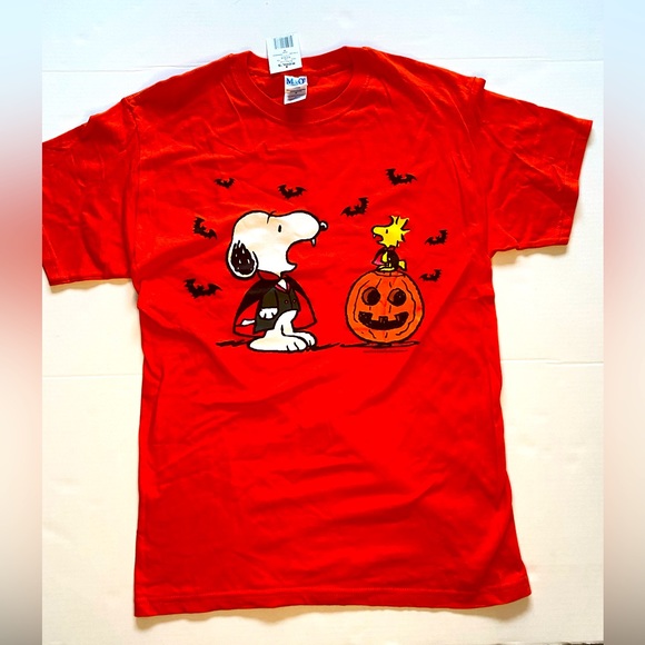 Listing comes with 2 Snoopy Halloween T-Shirts NWT - Picture 1 of 2